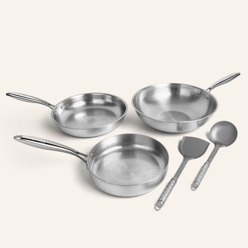 Batterie de cuisine en titane martelé pro